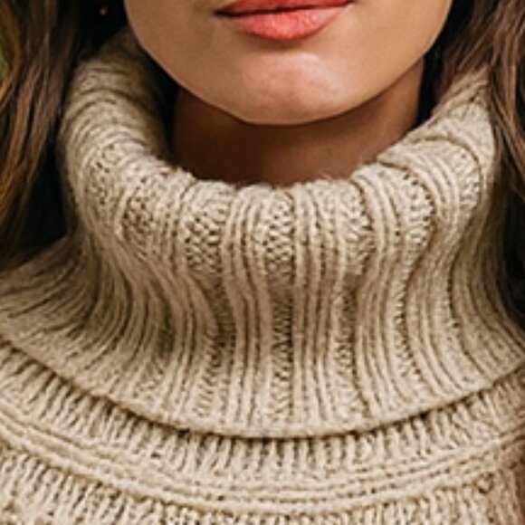 NWOT Luxury Italy Cocogio Taupe Cable Knit Cowl Neck Pullover Poncho Sweater - Picture 2 of 9